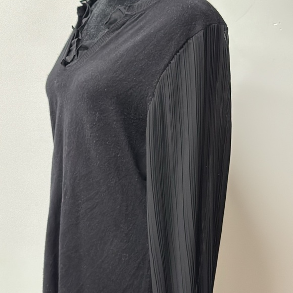 Siani Milano Women's Black Sweater Lace V-neck Cuffed Long Pleated Sheer Sleeves - Picture 6 of 10